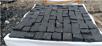 G684 Black Basalt Outdoor Paving Cubes