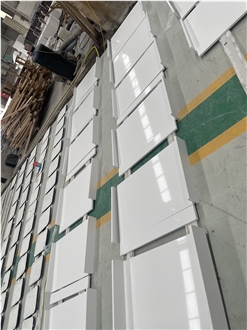 China White Artifical Artificial Quartz Bathroom Countertop