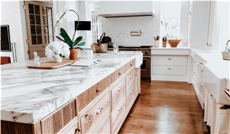 Calacatta Marble Kitchen Countertops