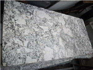 India Alaska White Granite Slabs