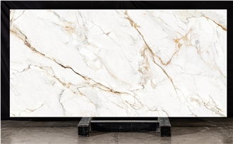 AQ3986 Calacatta Gold White Quartz Slabs