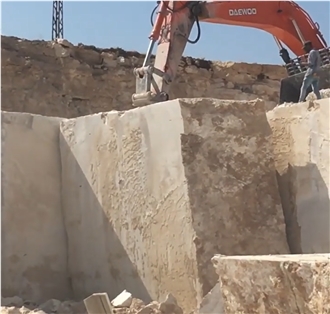 Nurdal Noche Travertine Quarry