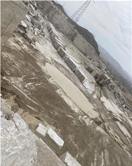 Nurdal Noche Travertine Quarry