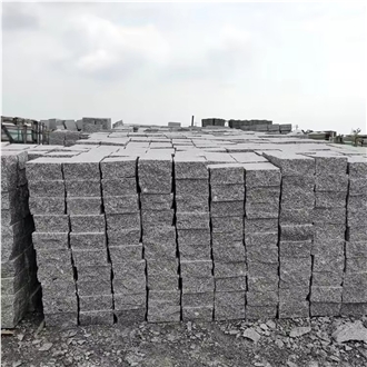 Chinese Customizable Size Grey Granite Patio Cube Stone