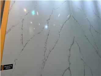 Calacatta Perlia Quartz Slab