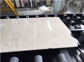 Melove White Perla Limestone Quarry