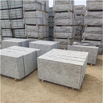 Factory Price Best Pineapple Granite Garden Kerbstone