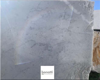 Bianco Altissimo Marble Quarry