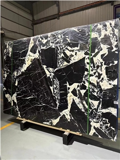 Noir Grand Antique Black Marble Slabs