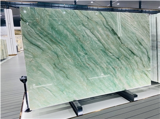 Alexandrita Quartzite Slabs