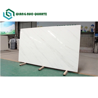Artificial Marble Golden Stripe Calacatta Quartz Slabs