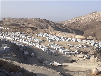 Patak White Limestone Quarry