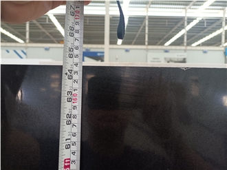 5048 Lauren Gold Quartz Slabs