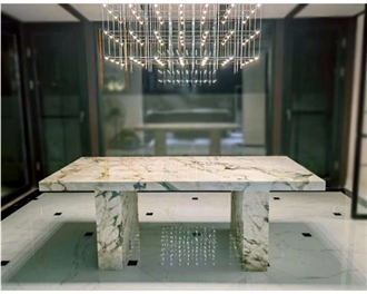 Calacatta Marble Table