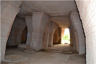 Pietra Di Lessinia Quarry