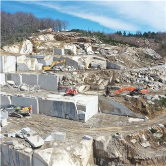 Tarn Gros Grain Granite Quarry Tarn Gros Grain Granite Quarry