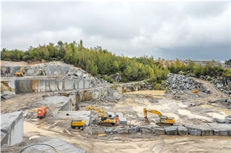 Tarn Gros Grain Granite Quarry