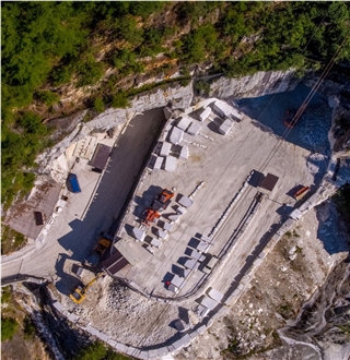 Bianco Lasa Marble Quarry