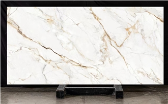 CALACATTA GOLD Printed Quartz Slabs