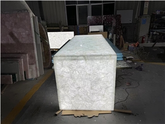 Luxury Crystal Quartzite Countertop Table