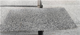 White Natanz Granite Tiles