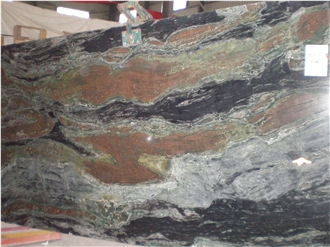 Verde Chain Granite Slabs