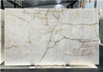 Cristallo Magnificus Quartzite Slabs