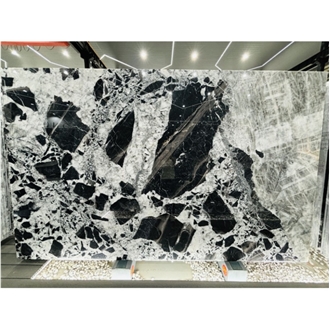 Polished Noir Grand Antique Marble Slabs