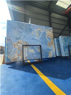 Blue Onyx  Slabs