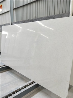 China Cheap White Quartz Slabs