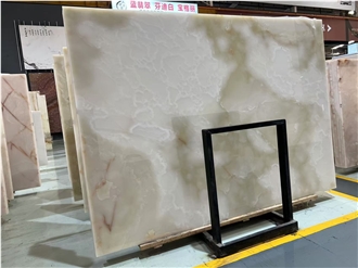 Ivory Onyx Wall Tiles For Light-Transmitted Countertops