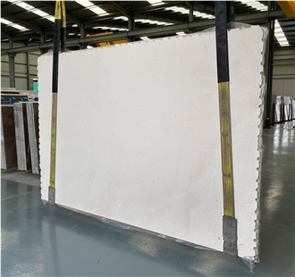 Caliza Capri Limestone Slabs & Tiles