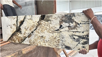 Sphaticol Bram Granite Slabs