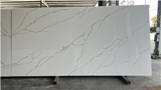 Bookmatched Calacatta Tramonto Quartz Slabs