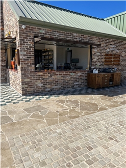 Tumbled Beige Travertine Crazy Flagstone Pavers
