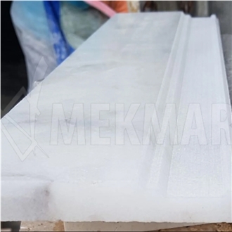 Baseboard Molding TULI