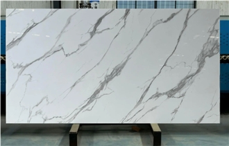 Elegant White Engineered Marble With Calacatta Pattern