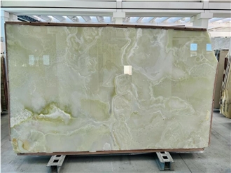 Onice Verde Persiano Green Onyx Slabs
