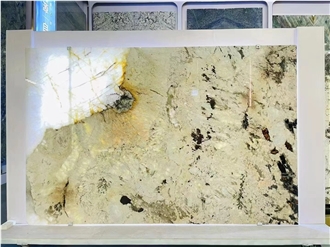 Patagonia Quartzite Slabs With Distinctive Surface