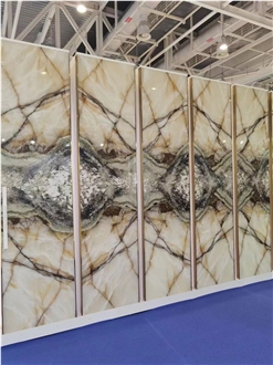 Patagonia Quartzite Slabs With Distinctive Surface