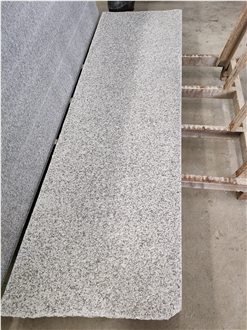 Hot Sale China Durable Jilin White Granite Slabs