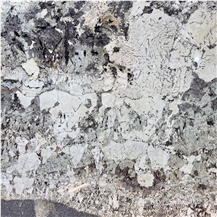 Splendor White Granite Tile