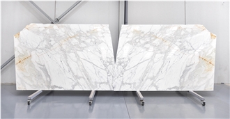 Calacatta Borghini Marble Slabs
