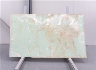 Green Onyx Polished 2Cm Slabs