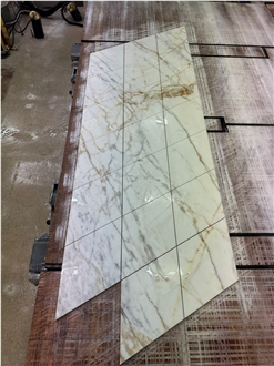 Calacatta Marble Tiles
