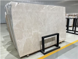 Promotional Price Elegant Creama Uno Marble Slabs