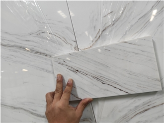 Elegant Palissandra  Slab With Rich Veining Quartz Tiles