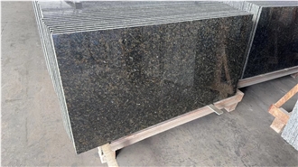 Verde Ubatuba Granite Slabs