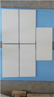 Cloudy Limra Limestone Tiles