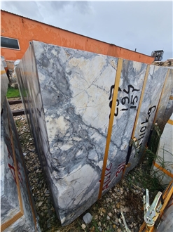 Invisible Grey Bluette Marble Blocks